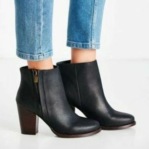 Urban outfitters black ankle boots